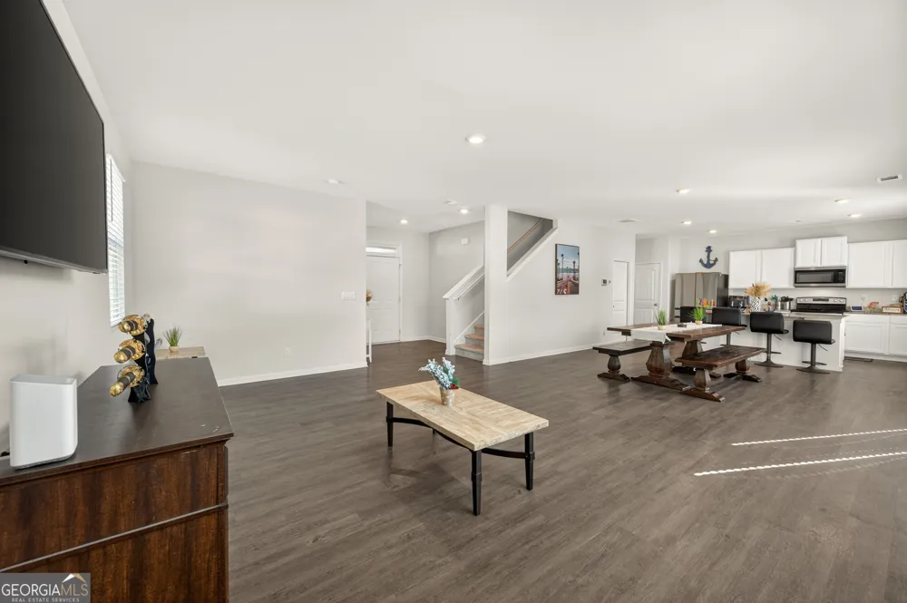 401 Hughes LN Pendergrass, GA 30567