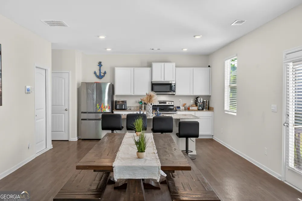 401 Hughes LN Pendergrass, GA 30567