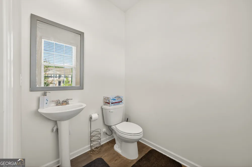401 Hughes LN Pendergrass, GA 30567