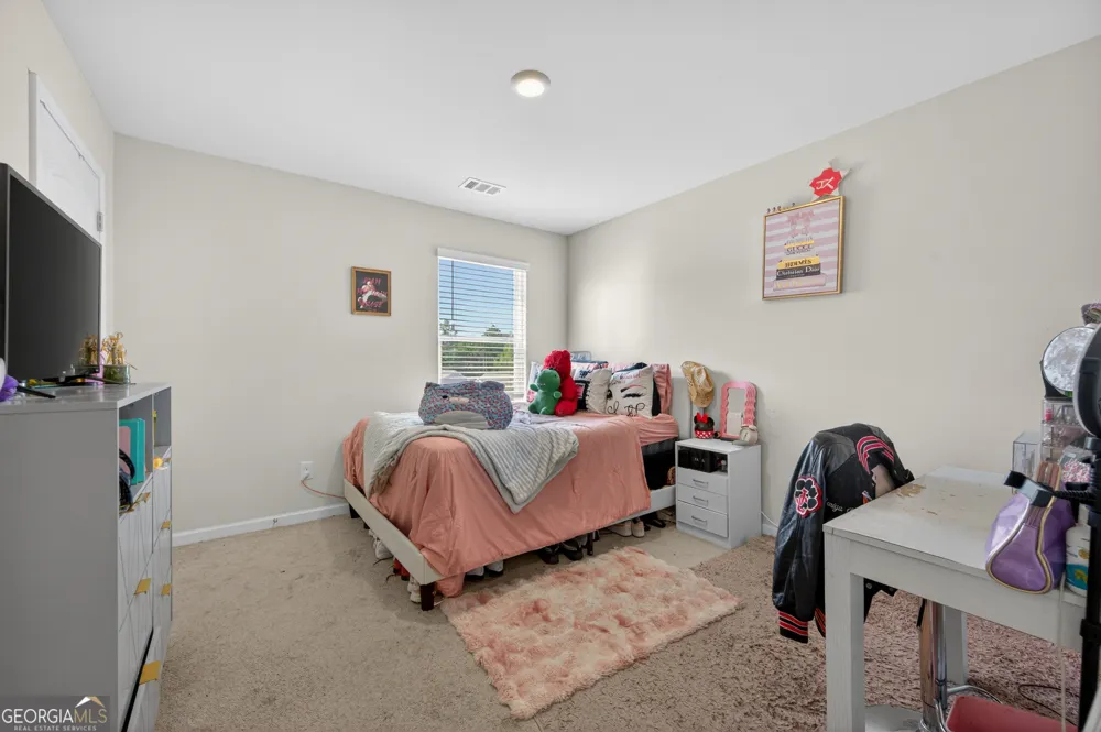 401 Hughes LN Pendergrass, GA 30567