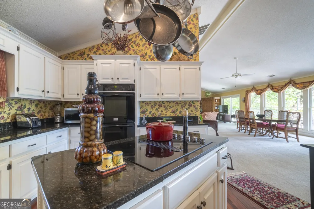 1280 Bahn Innsbruck Helen, GA 30545