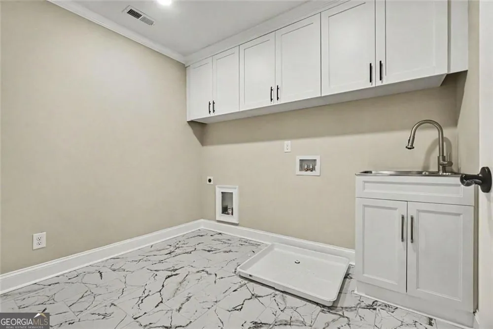 493 Woodrow AVE Hapeville, GA 30354