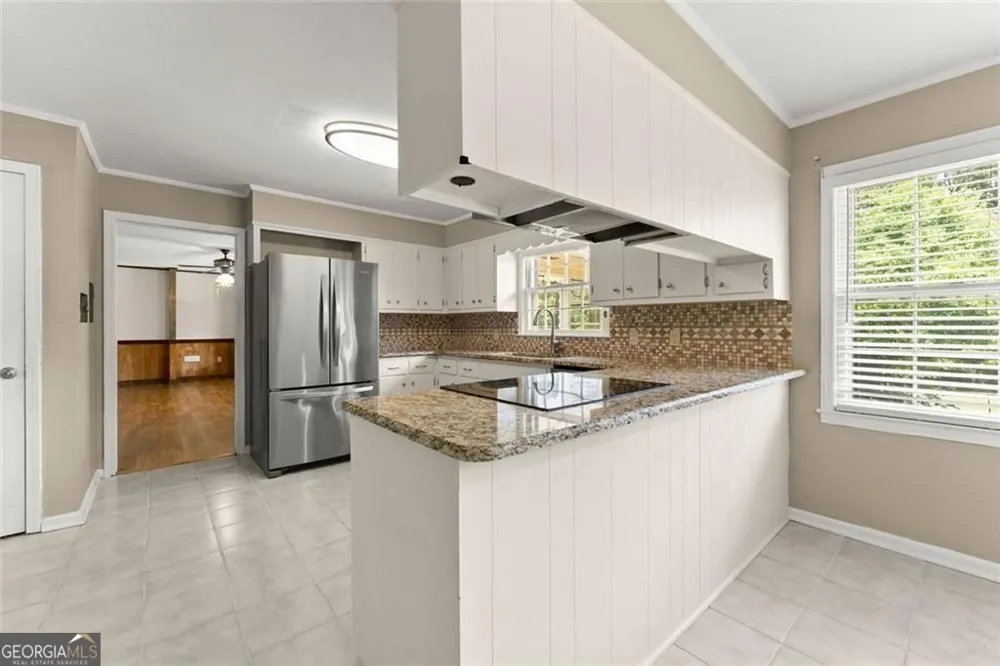 4118 Mountain View RD Oakwood, GA 30566