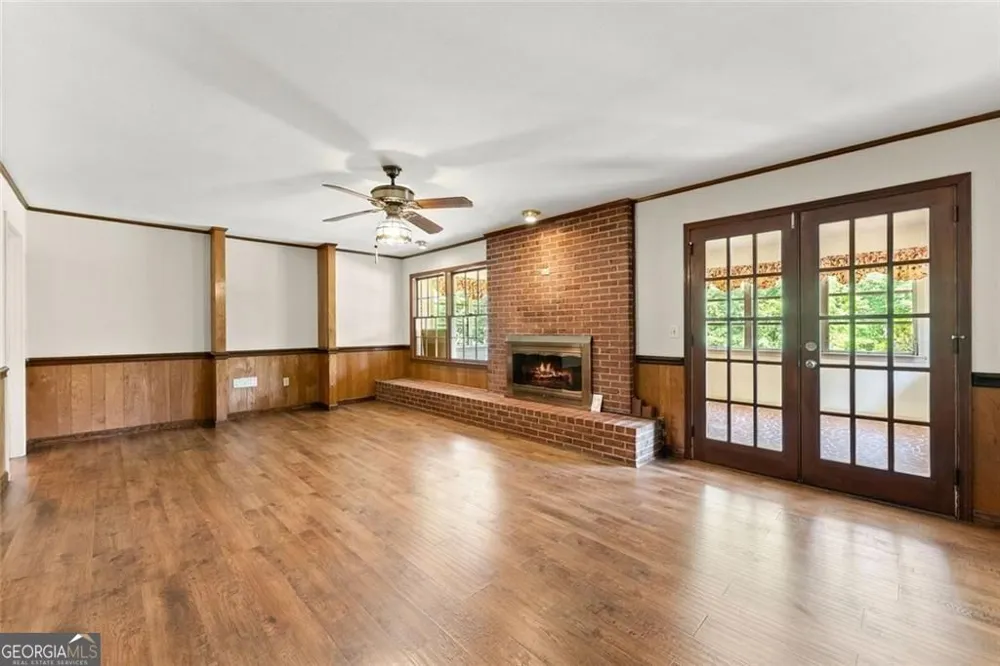 4118 Mountain View RD Oakwood, GA 30566