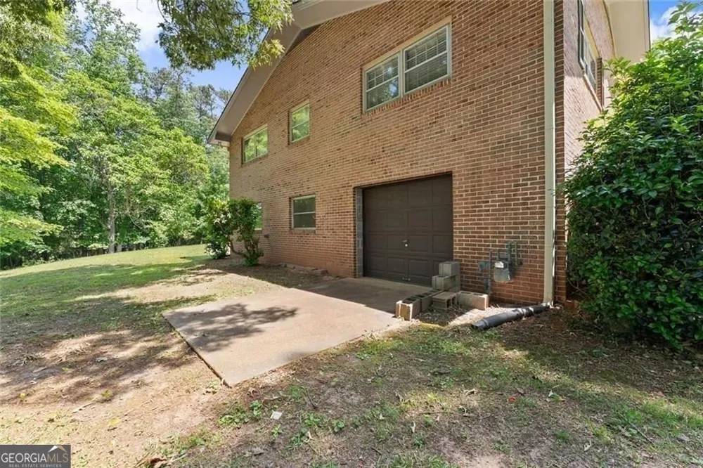 4118 Mountain View RD Oakwood, GA 30566