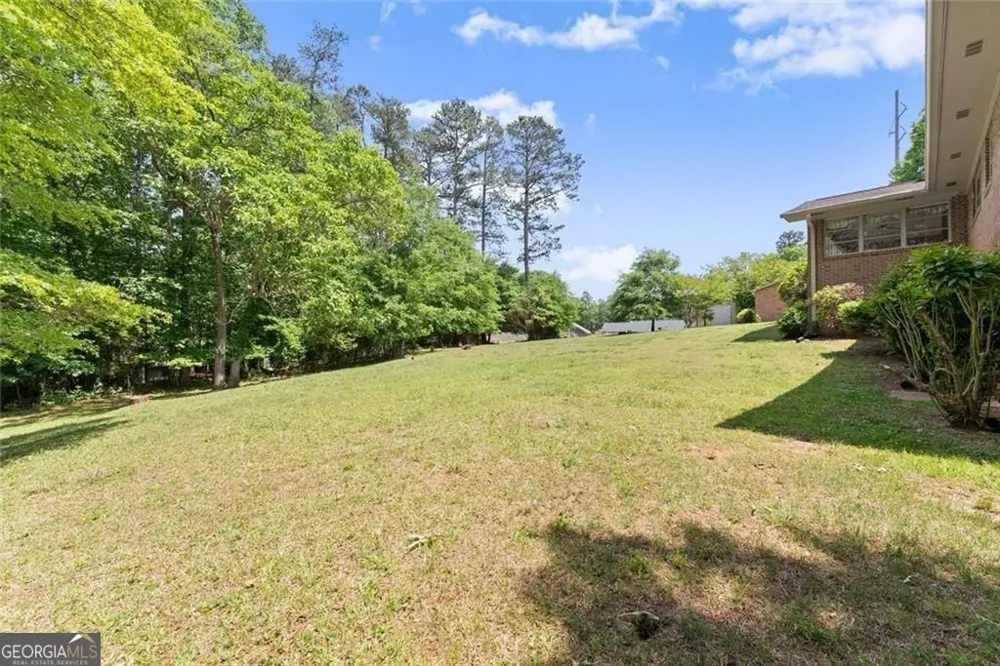 4118 Mountain View RD Oakwood, GA 30566