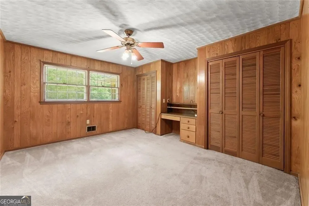 4118 Mountain View RD Oakwood, GA 30566