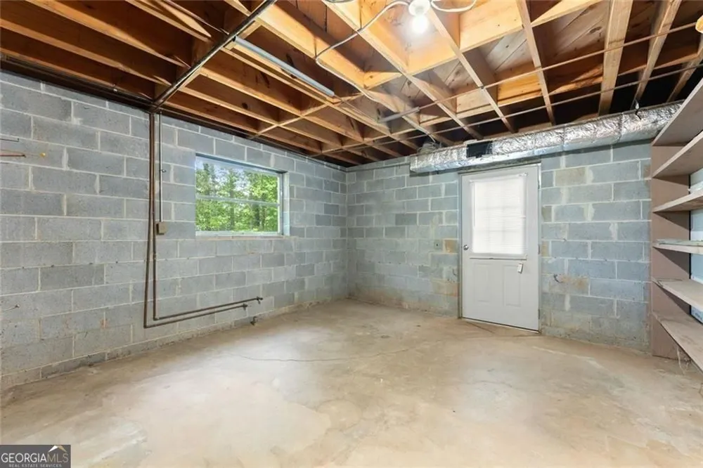 4118 Mountain View RD Oakwood, GA 30566