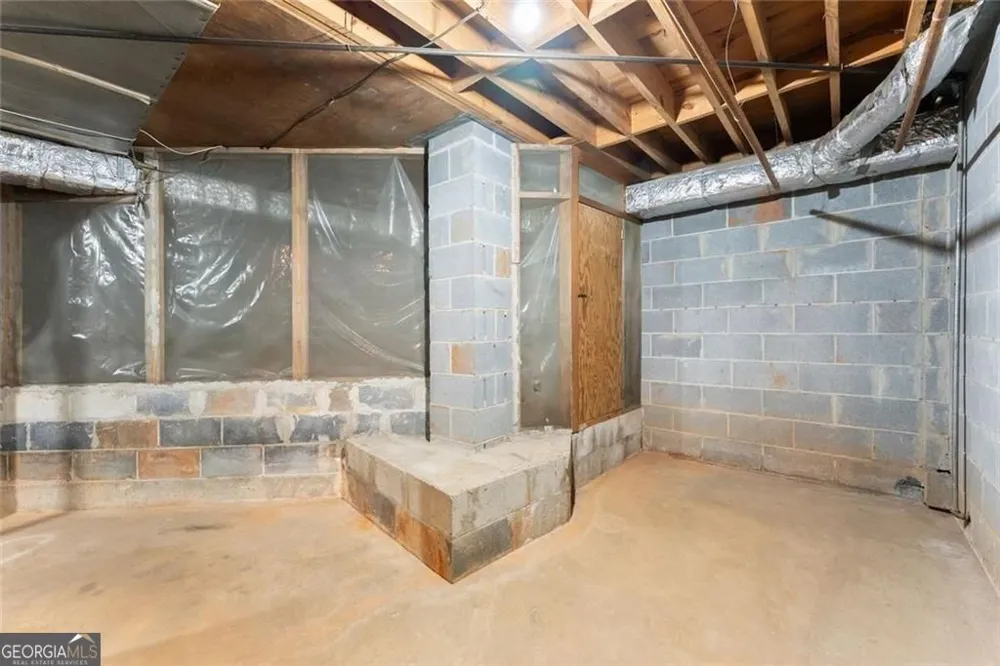 4118 Mountain View RD Oakwood, GA 30566
