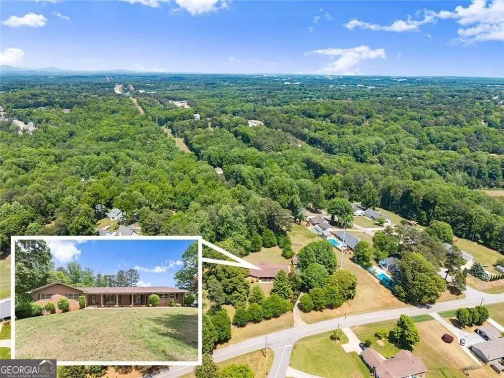 4118 Mountain View RD Oakwood, GA 30566