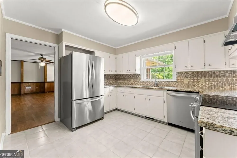 4118 Mountain View RD Oakwood, GA 30566