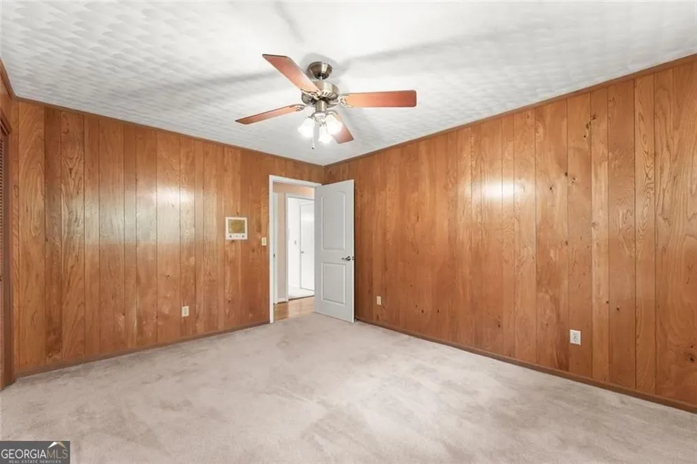 4118 Mountain View RD Oakwood, GA 30566