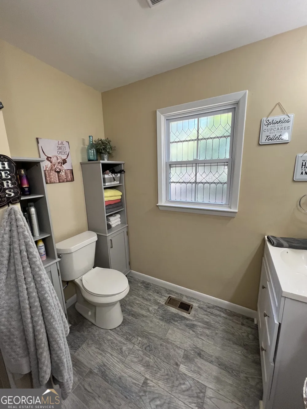 310 Forest Hill DR Warner Robins, GA 31088