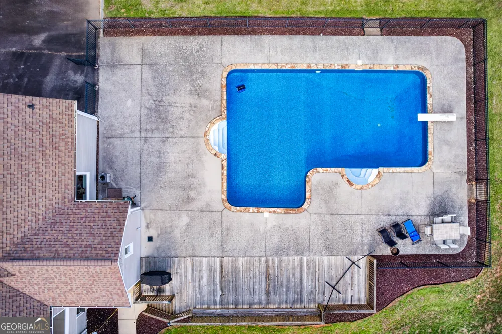 165 Porter Springs RD Dahlonega, GA 30533