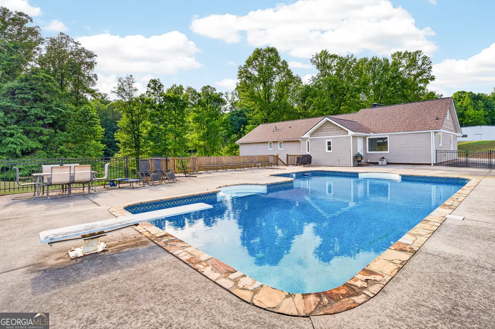 165 Porter Springs RD Dahlonega, GA 30533