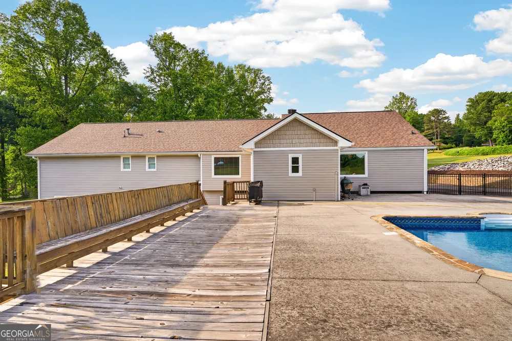 165 Porter Springs RD Dahlonega, GA 30533