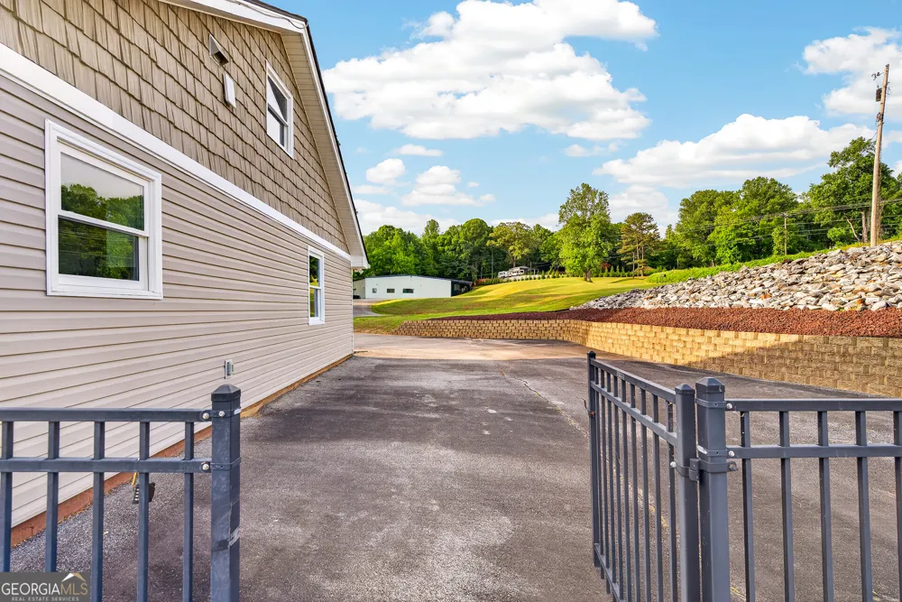 165 Porter Springs RD Dahlonega, GA 30533