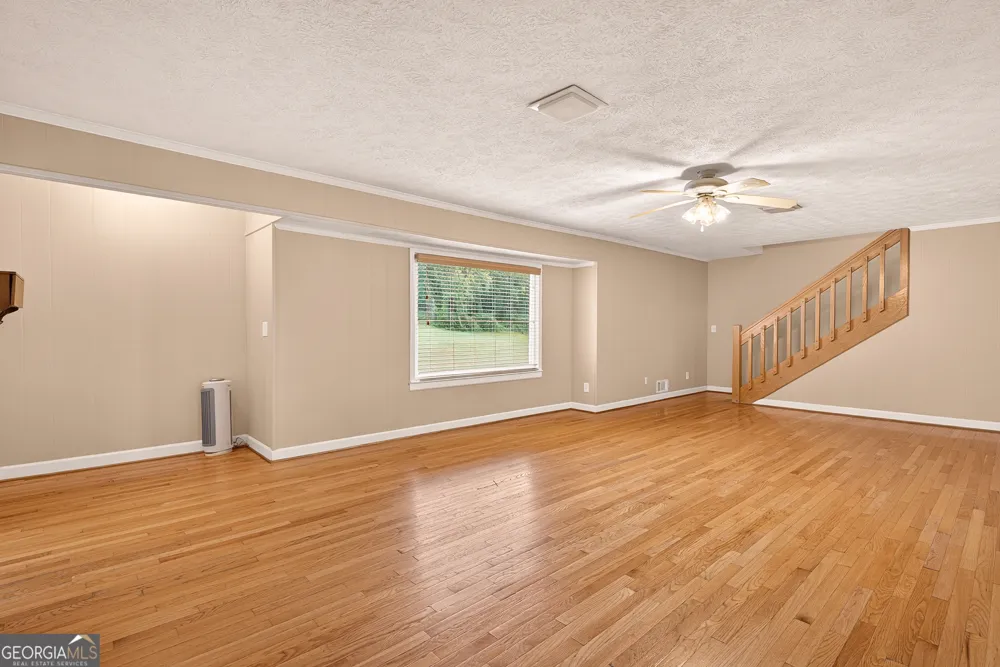 165 Porter Springs RD Dahlonega, GA 30533