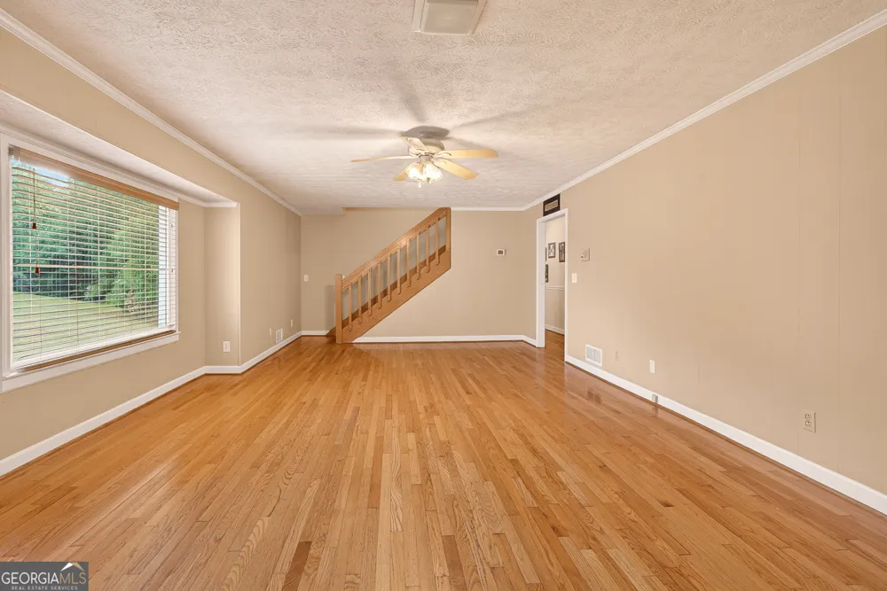 165 Porter Springs RD Dahlonega, GA 30533
