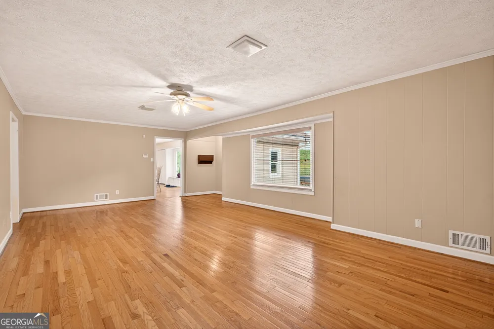 165 Porter Springs RD Dahlonega, GA 30533
