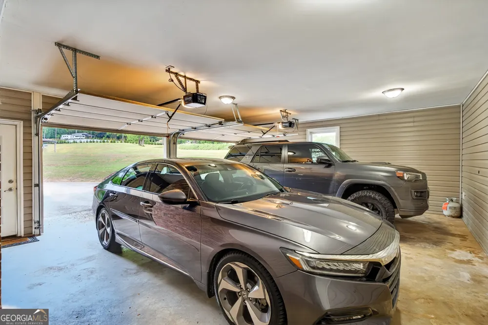 165 Porter Springs RD Dahlonega, GA 30533
