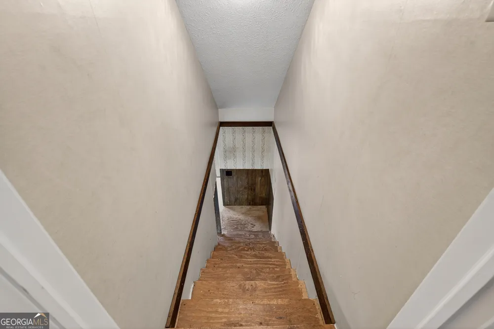 165 Porter Springs RD Dahlonega, GA 30533