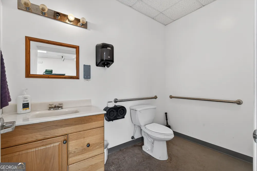 165 Porter Springs RD Dahlonega, GA 30533