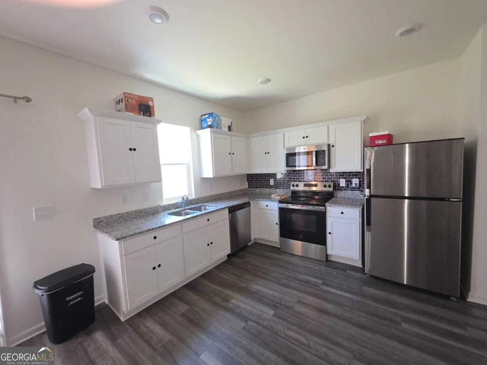 125 N Chesapeake Bay DR Locust Grove, GA 30248