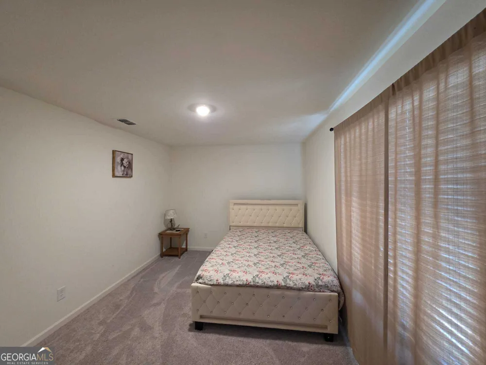 125 N Chesapeake Bay DR Locust Grove, GA 30248