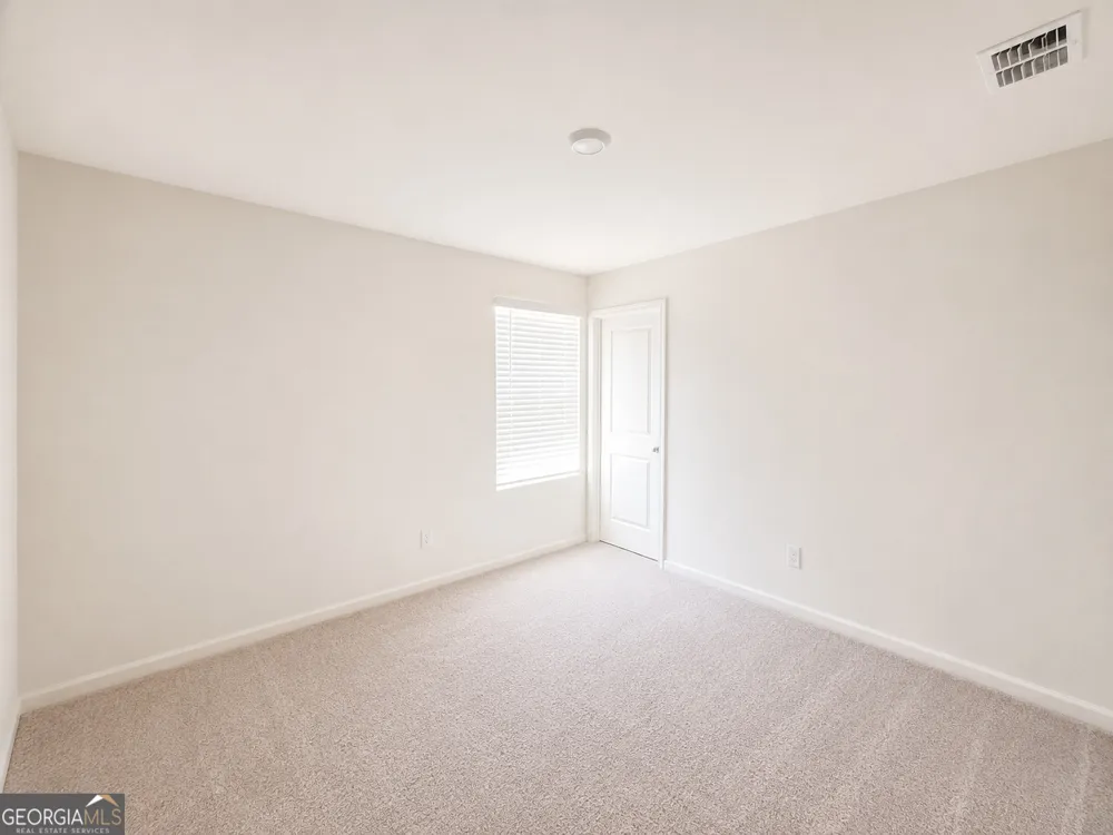 125 N Chesapeake Bay DR Locust Grove, GA 30248