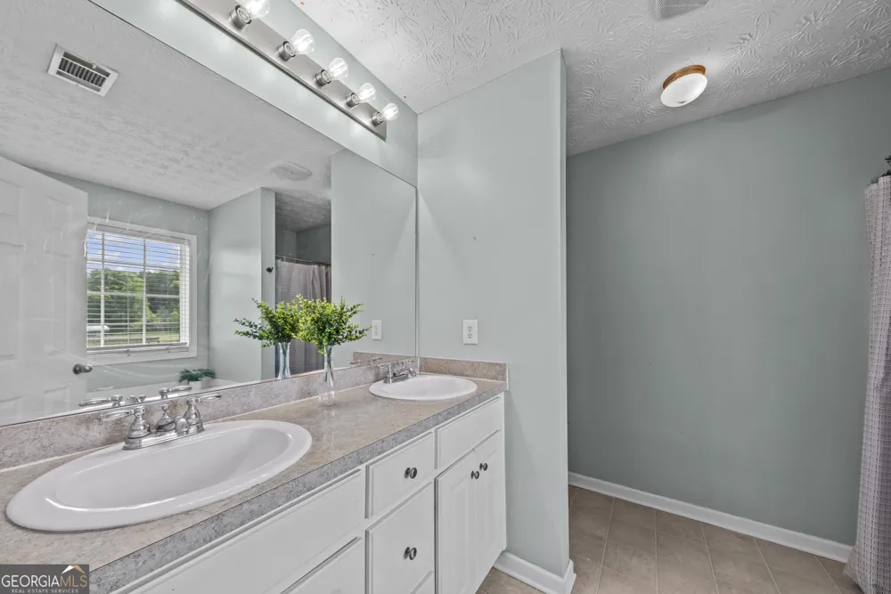 131 Stonebrooke DR Colbert, GA 30628