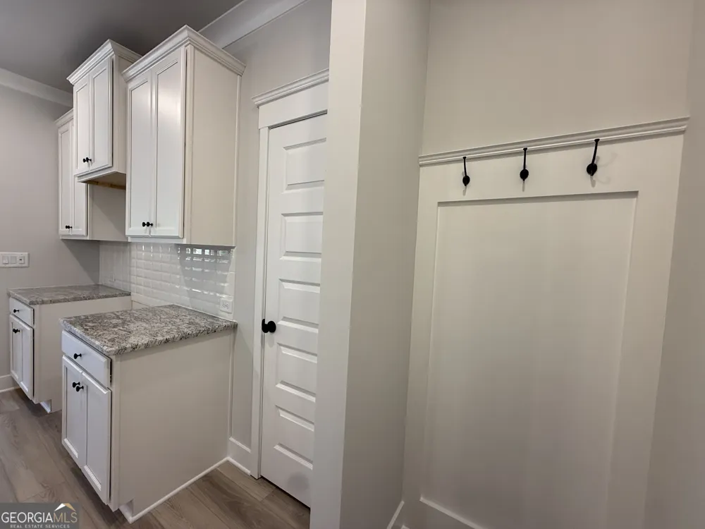 329 Brook Landing CIR Auburn, GA 30011