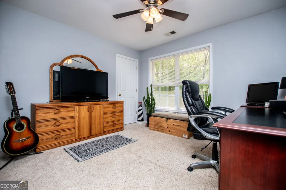 210 Creekside Overlook Hiram, GA 30141