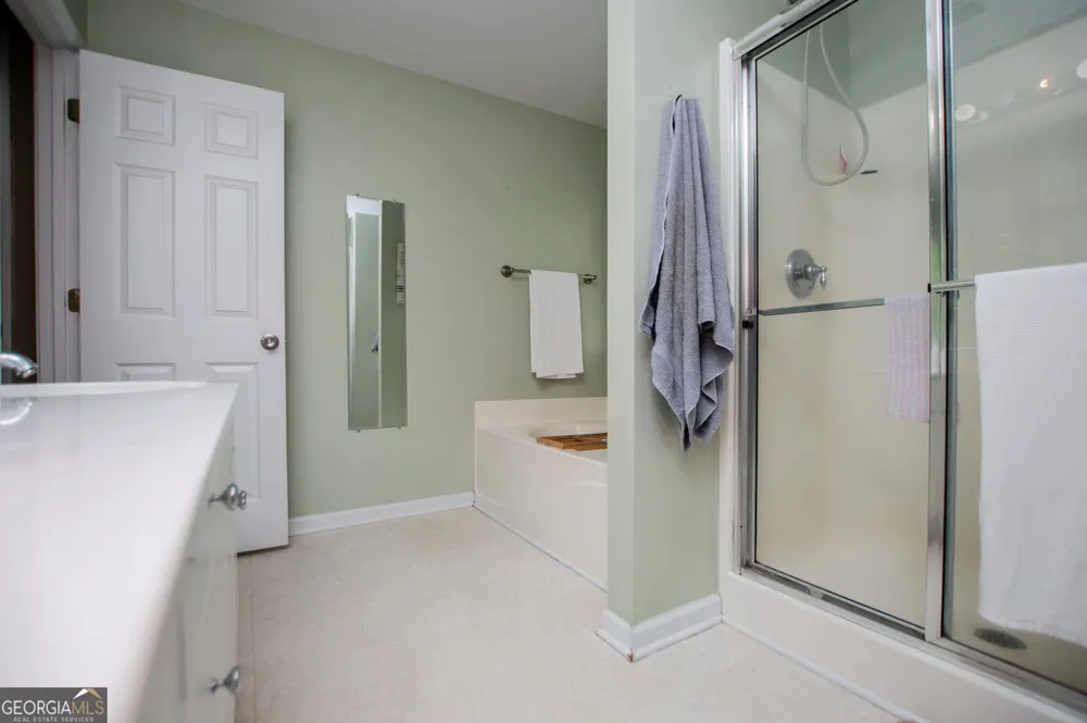 210 Creekside Overlook Hiram, GA 30141