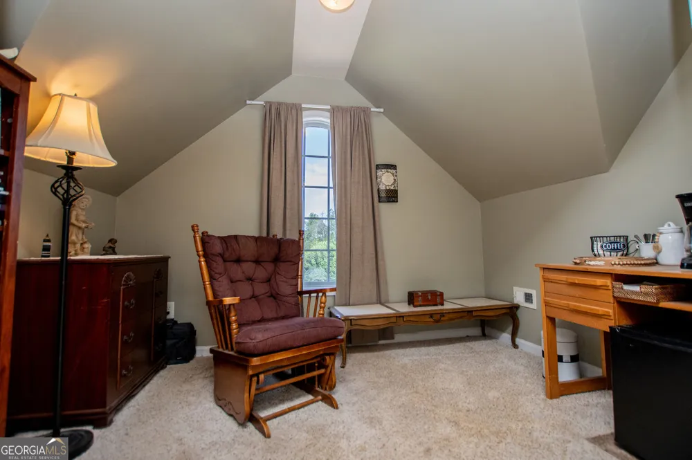 210 Creekside Overlook Hiram, GA 30141