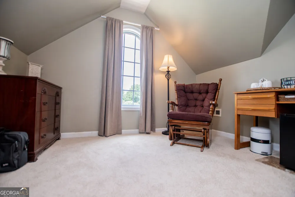 210 Creekside Overlook Hiram, GA 30141