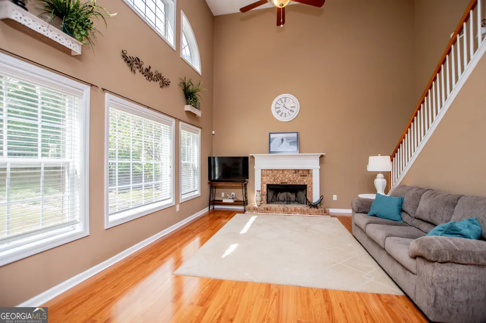 210 Creekside Overlook Hiram, GA 30141
