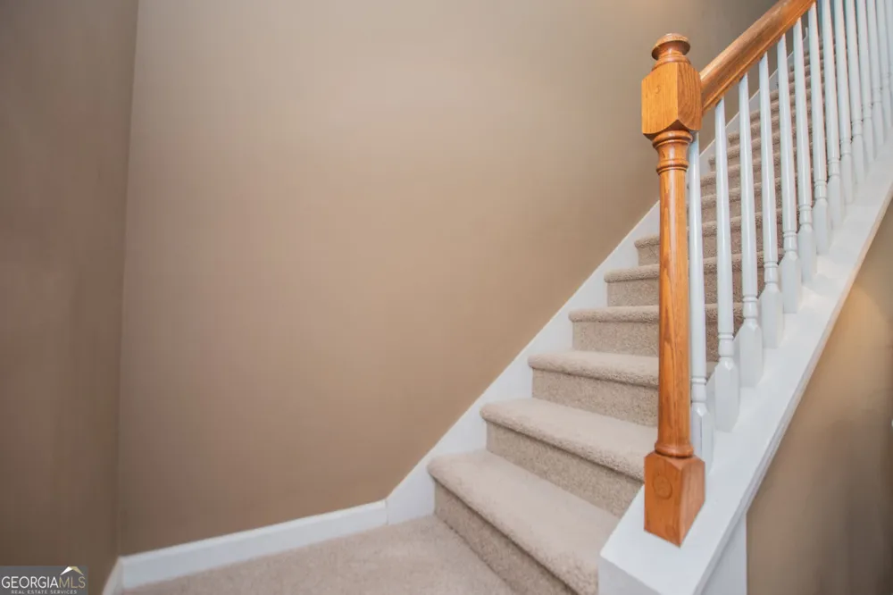 210 Creekside Overlook Hiram, GA 30141