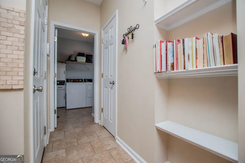 210 Creekside Overlook Hiram, GA 30141