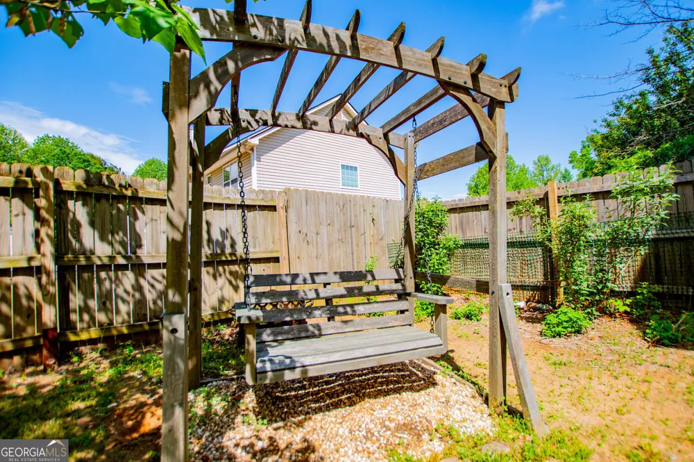 210 Creekside Overlook Hiram, GA 30141