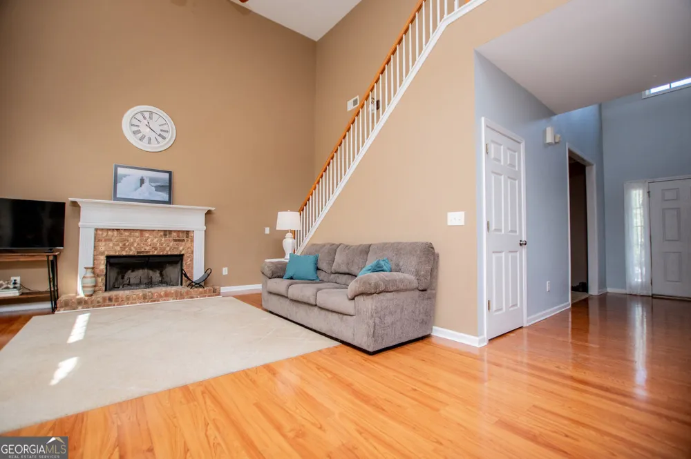 210 Creekside Overlook Hiram, GA 30141