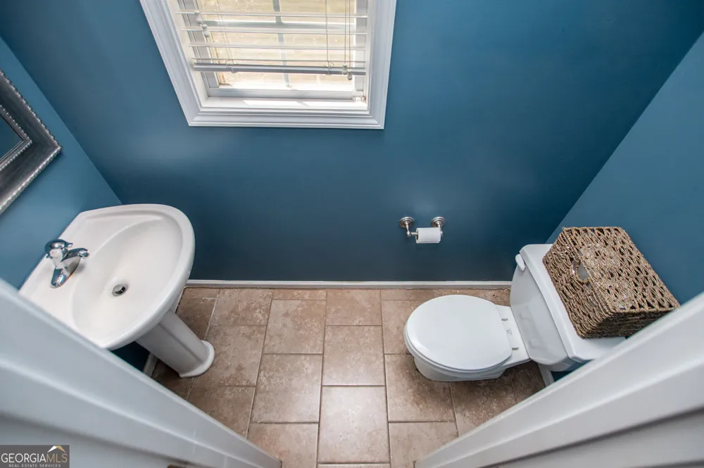 210 Creekside Overlook Hiram, GA 30141