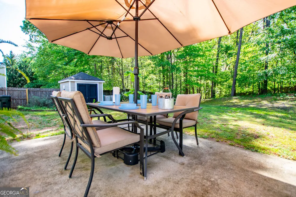 210 Creekside Overlook Hiram, GA 30141