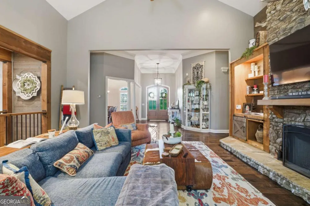 416 Spring Place RD NE White, GA 30184