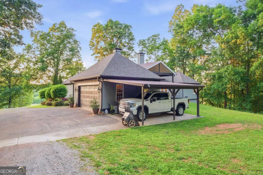 416 Spring Place RD NE White, GA 30184