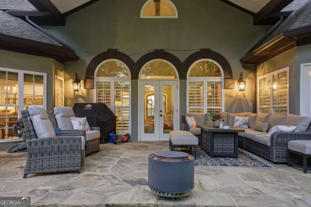 416 Spring Place RD NE White, GA 30184