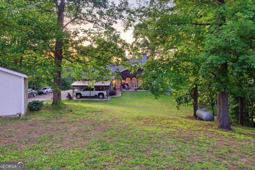 416 Spring Place RD NE White, GA 30184