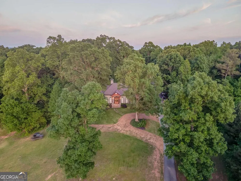 416 Spring Place RD NE White, GA 30184