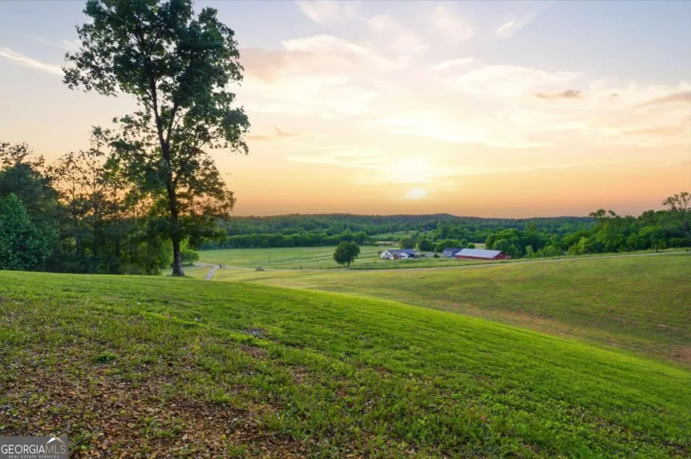 416 Spring Place RD NE White, GA 30184