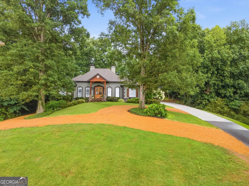 416 Spring Place RD NE White, GA 30184